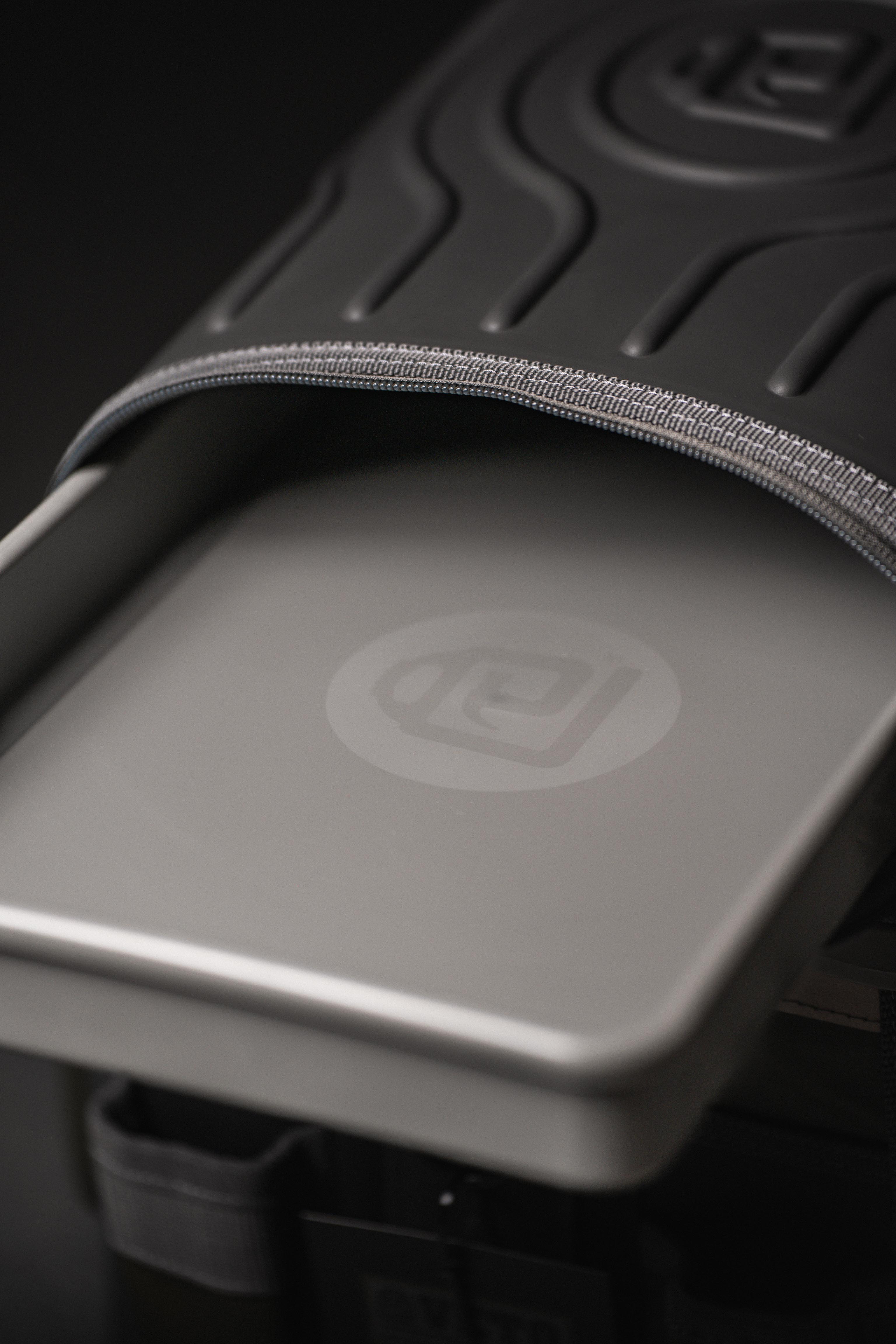 Veto LBC-10 Carbon Lunchbox