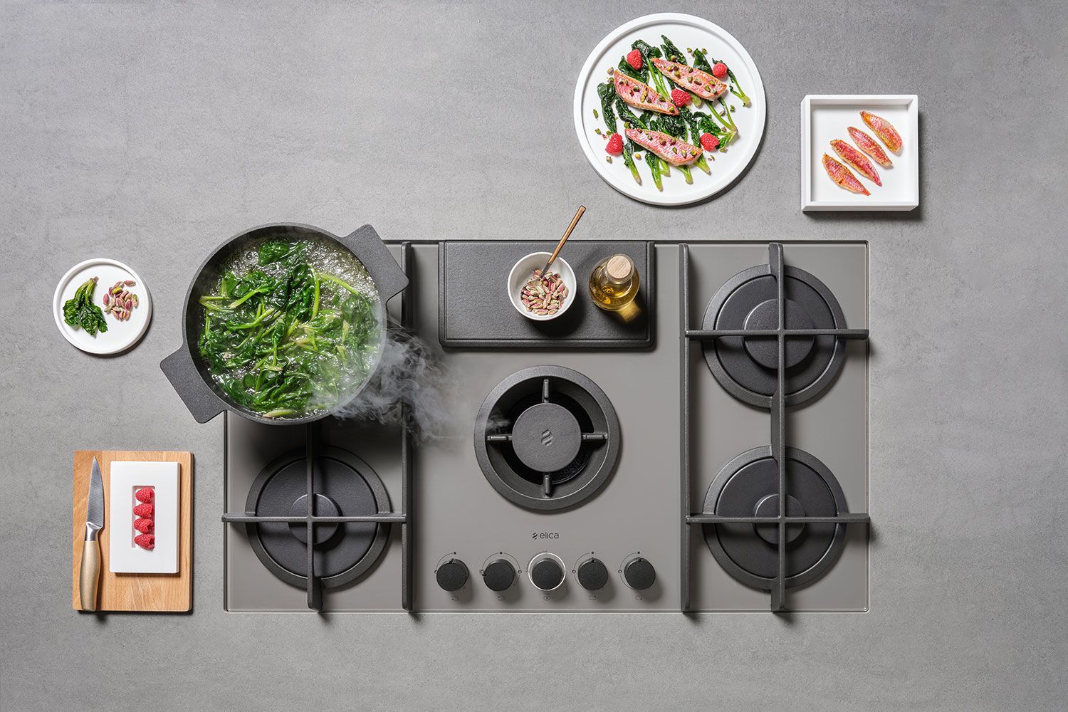 NikolaTesla Flame Combination Hob and Extractor