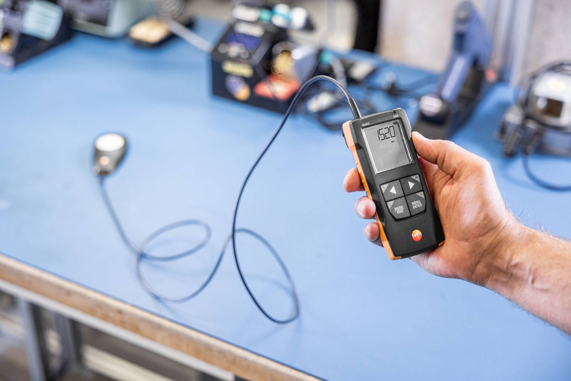 Testo 545 - Digital Lux meter with App connection